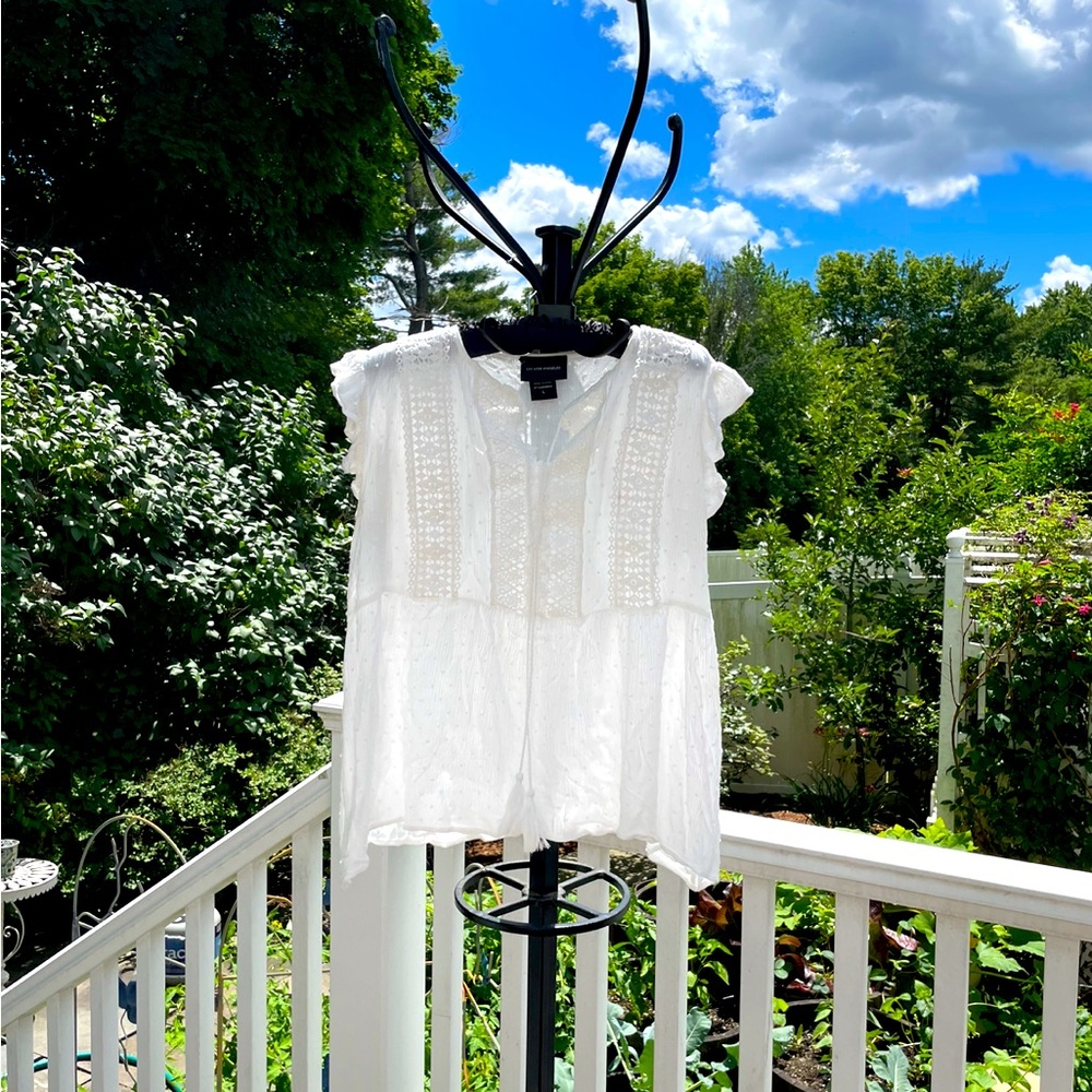 Liv Los Angeles lace Top - Picture 4 of 7